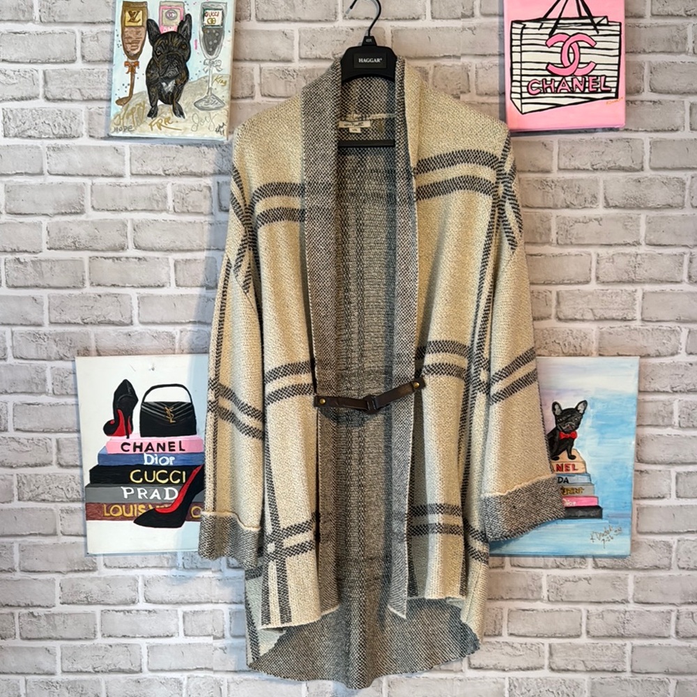 Simply Noelle Cream and Gray Oversized Cardigan Sweater jacket